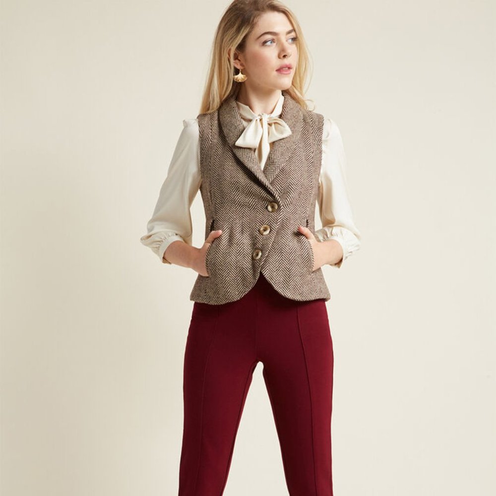 NWOT Modcloth New Orleans Nature Vest